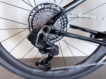 Used Cannondale Topstone SRAM Force eTap AXS 2025 Road & Gravel, Black — image 11 of 20