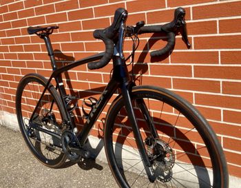Used Trek Émonda SLR 8 2020 Road & Gravel, Black — image 6 of 7