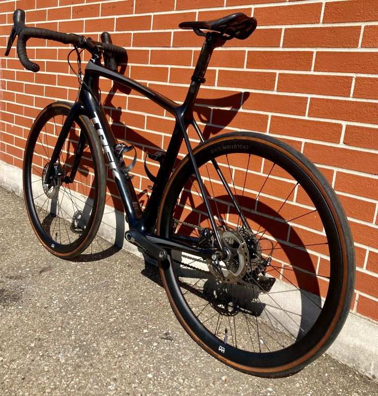 Used Trek Émonda SLR 8 2020 Road & Gravel, Black — image 4 of 7
