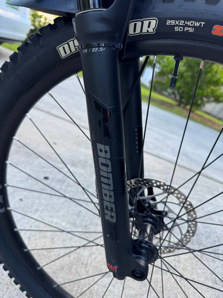 Used Orbea OCCAM H30 2023 2023 Mountainbike, Light Gray, 29 — image 27 of 28