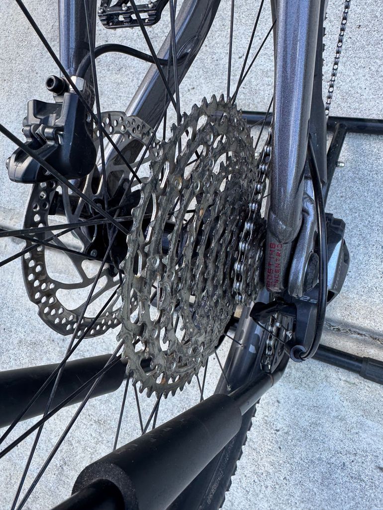 Used Orbea OCCAM H30 2023 2023 Mountainbike, Light Gray, 29 — image 22 of 28