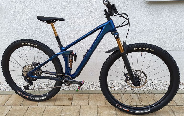 Used CUBE STEREO ONE22 HPC EX 2024 2024 Mountainbike, Blue, 29 — image 1 of 5