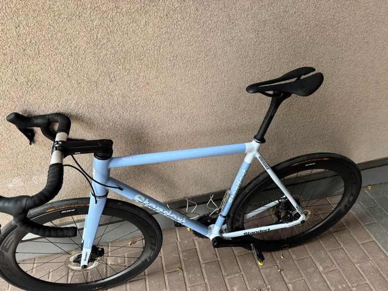 Used Standert Kreissäge DISC Sky Dive Blue Shimano 105 7150 12speed Di2 Groupset 2024 2024 Road & Gravel, Blue — image 5 of 6