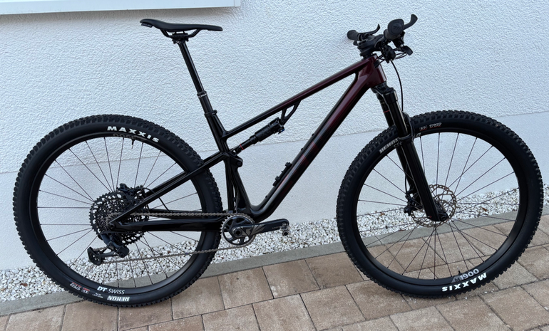 Used BMC Fourstroke LT ONE 2024 2024 Mountainbike, Violett, 29 — image 1 of 3