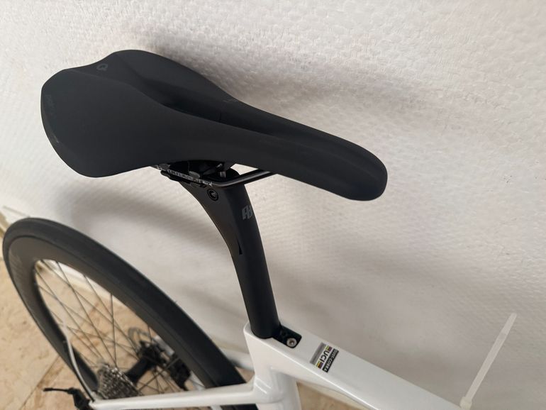 Used Gusto Gusto Custom Shimano 105 2025 Road & Gravel — image 9 of 16
