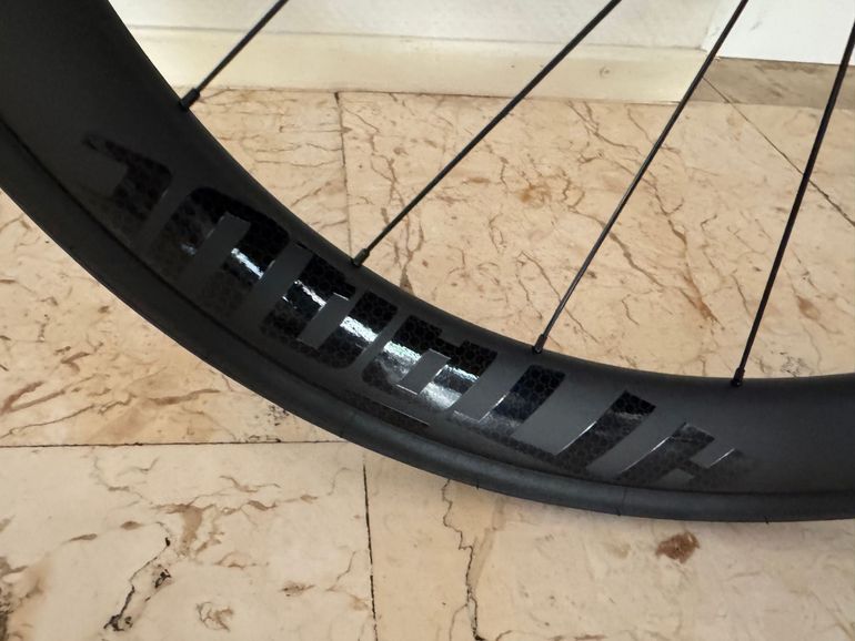 Used Gusto Gusto Custom Shimano 105 2025 Road & Gravel — image 14 of 16