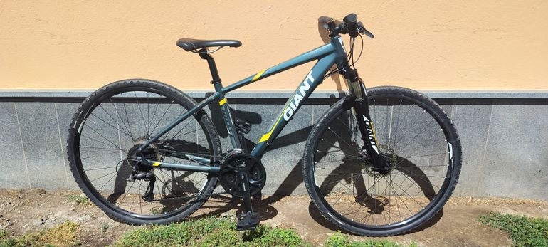 Used Giant Roam 2 Disc 2021 2021 Urban, Green — image 3 of 5