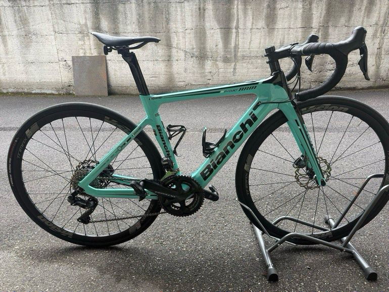Bianchi Aria - Ultegra Di2 2022 2022 Road & Gravel d'occasion — image 5 sur 10