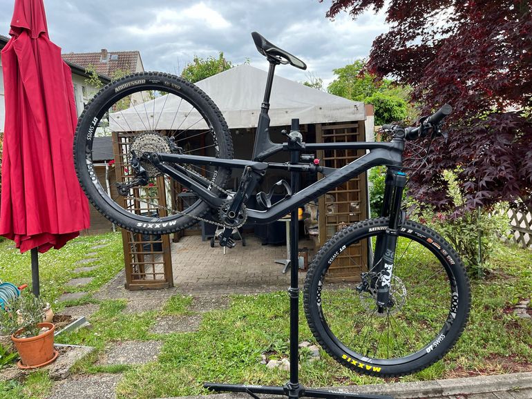 Used Canyon Spectral AL 6.0 2020 2020 Mountainbike, Black, 27.5 — image 1 of 19