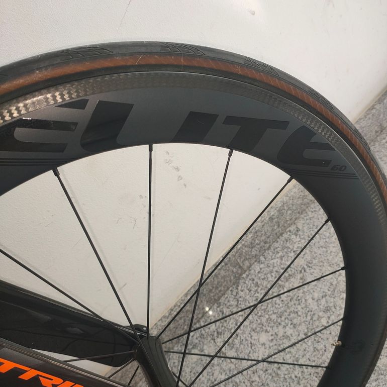 Used Giant Trinity Advanced Pro 2 2019 2019 Road & Gravel — image 7 of 11