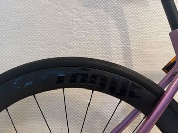 Used Gusto Gusto Custom Shimano 105 2025 Road & Gravel, Purple — image 8 of 12