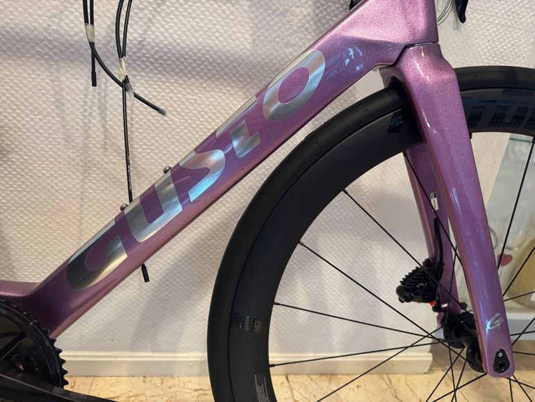 Used Gusto Gusto Custom Shimano 105 2025 Road & Gravel, Purple — image 4 of 12