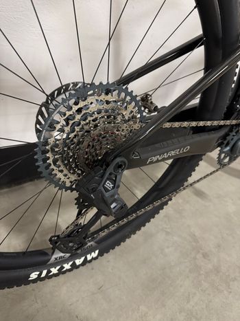Used Pinarello XC 100 2025 2025 Mountainbike, Black, 29 — image 7 of 8