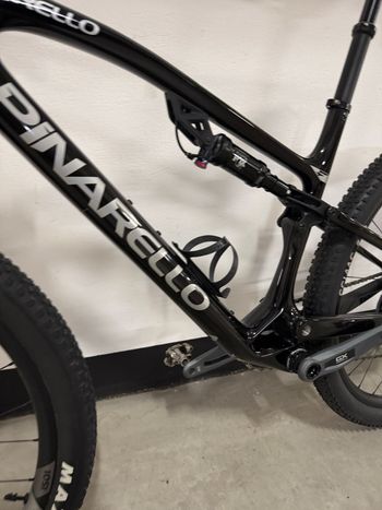 Used Pinarello XC 100 2025 2025 Mountainbike, Black, 29 — image 4 of 8