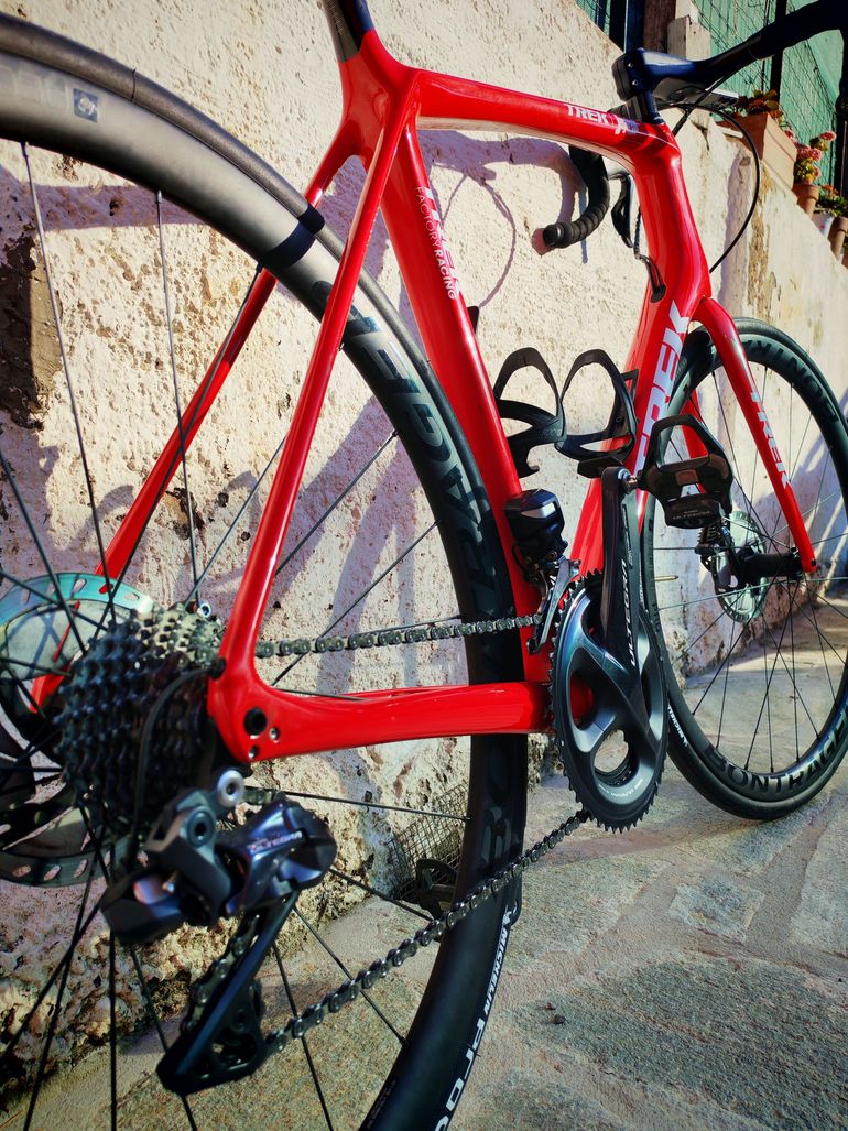 Used Trek Émonda SLR 7 Disc 2020 2020 Road & Gravel, Red — image 6 of 6
