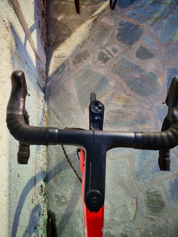Used Trek Émonda SLR 7 Disc 2020 2020 Road & Gravel, Red — image 2 of 6