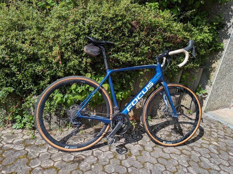 Used Focus PARALANE² 9.7 2022 2022 Road & Gravel, Blue — image 2 of 3