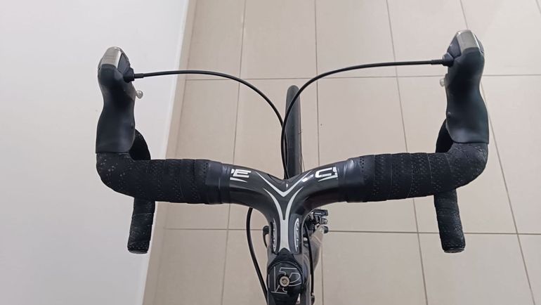 Used BMC Teammachine Shimano Dura Ace 2011 Road & Gravel — image 5 of 10