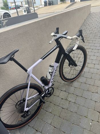 Used Canyon Grail CF SL 7 AXS 2025 2025 Road & Gravel, Purple — image 3 of 7