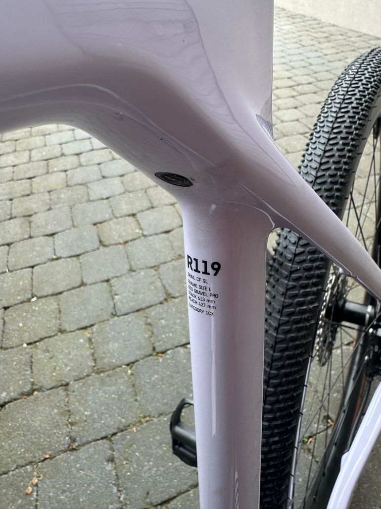Used Canyon Grail CF SL 7 AXS 2025 2025 Road & Gravel, Purple — image 5 of 7