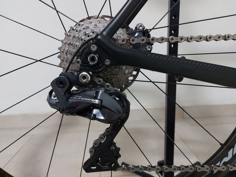 Used Liotto AQUILA AERO DISC 2020 2020 Road & Gravel, Black — image 2 of 9