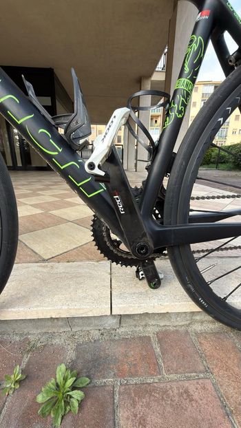 Used Bianchi Specialissima Sram eTap 2017 2017 Road & Gravel, Schwarz — image 7 of 9