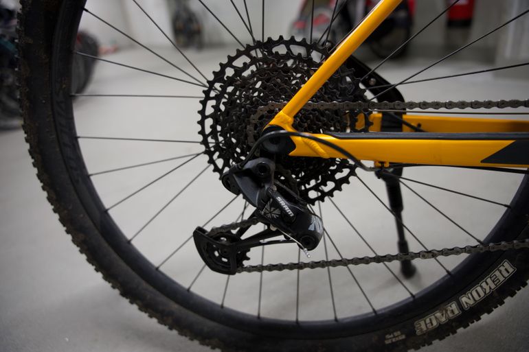 Used Scott Scale 960 2022 2022 Mountainbike — image 2 of 14