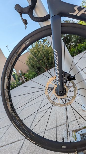 Used Specialized Tarmac SL7 Comp - Rival eTap AXS 2023 2023 Road & Gravel, Blue — image 8 of 11