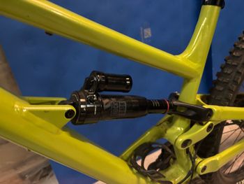 Used YT YT Custom Shimano Deore 2024 Mountainbike — image 4 of 9