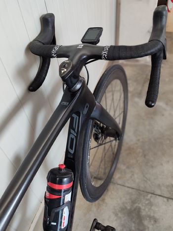 Used Pinarello Dogma F10 Pinarello Dogma F10 Custom SRAM Red eTap AXS 2019 Road & Gravel, Black — image 7 of 7