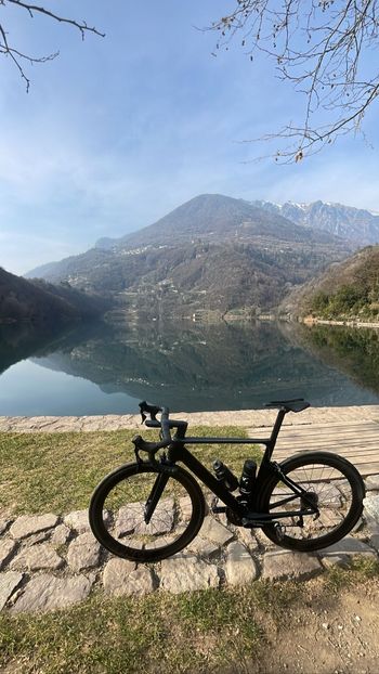 Used Canyon Aeroad Shimano Dura Ace 2020 Road & Gravel, Black — image 2 of 6