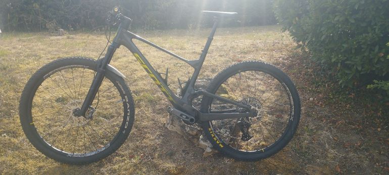 Brugt Scott Spark RC Team Issue 2024 2024 Mountainbike — billede 5 af 8