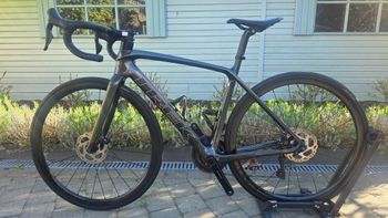 Used Trek Émonda SL 6 Pro Di2 2023 2023 Road & Gravel, Schwarz — image 14 of 15