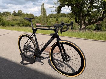 Used Canyon Inflite CFR 2025 2025 Road & Gravel, Black — image 7 of 7