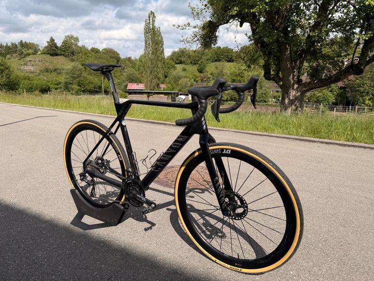 Used Canyon Inflite CFR 2025 2025 Road & Gravel, Black — image 7 of 7