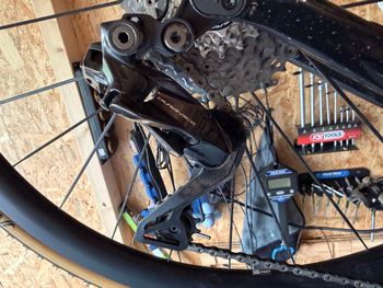 Used Canyon Inflite CFR 2025 2025 Road & Gravel, Black — image 6 of 7