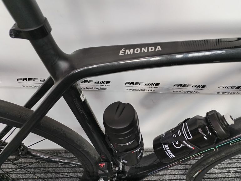 Used Trek Émonda SL 6 2024 2024 Road & Gravel, Black — image 5 of 12