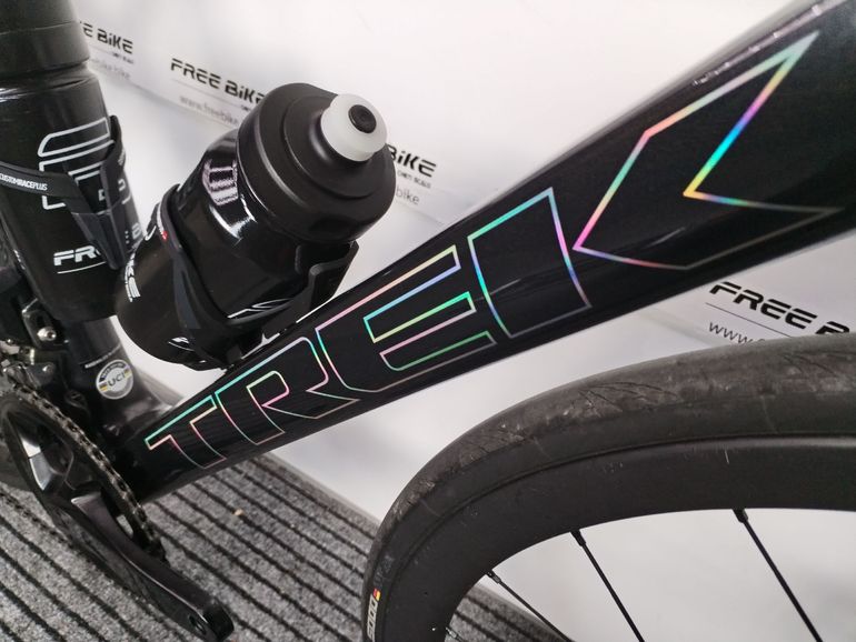 Used Trek Émonda SL 6 2024 2024 Road & Gravel, Black — image 11 of 12
