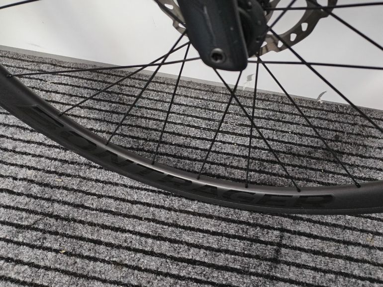 Used Trek Émonda SL 6 2024 2024 Road & Gravel, Black — image 8 of 12
