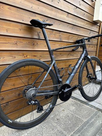Used Scott Addict RC 10 2025 2025 Road & Gravel — image 2 of 4