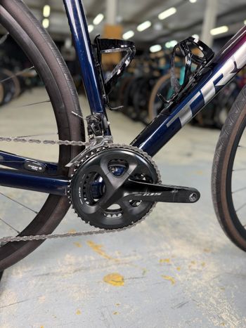 Used Trek Domane SL 5 Gen 3 2023 2023 Road & Gravel, Red — image 9 of 21