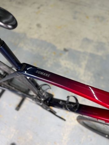 Used Trek Domane SL 5 Gen 3 2023 2023 Road & Gravel, Red — image 10 of 21