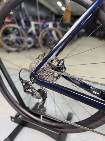 Used Trek Domane SL 5 Gen 3 2023 2023 Road & Gravel, Red — image 8 of 21