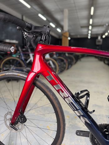 Used Trek Domane SL 5 Gen 3 2023 2023 Road & Gravel, Red — image 18 of 21
