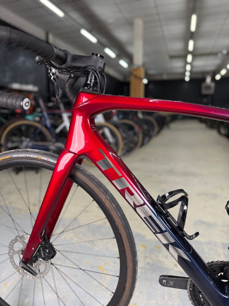 Used Trek Domane SL 5 Gen 3 2023 2023 Road & Gravel, Red — image 18 of 21