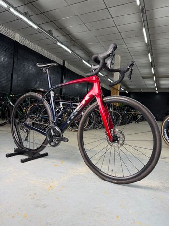 Used Trek Domane SL 5 Gen 3 2023 2023 Road & Gravel, Red — image 2 of 21
