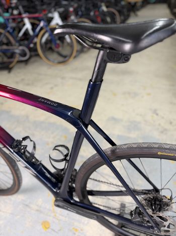 Used Trek Domane SL 5 Gen 3 2023 2023 Road & Gravel, Red — image 17 of 21