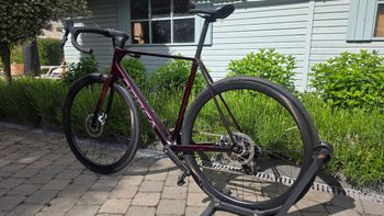 Used Orbea ORCA M21eTEAM PWR 2024 2024 Road & Gravel, Red — image 17 of 17