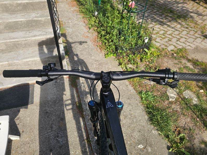 Brugt Marin Alpine Trail Carbon 2 2023 2023 Mountainbike — billede 8 af 9
