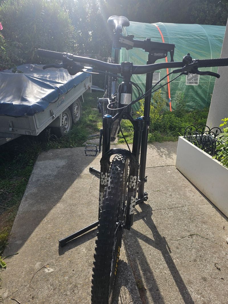 Brugt Marin Alpine Trail Carbon 2 2023 2023 Mountainbike — billede 2 af 9